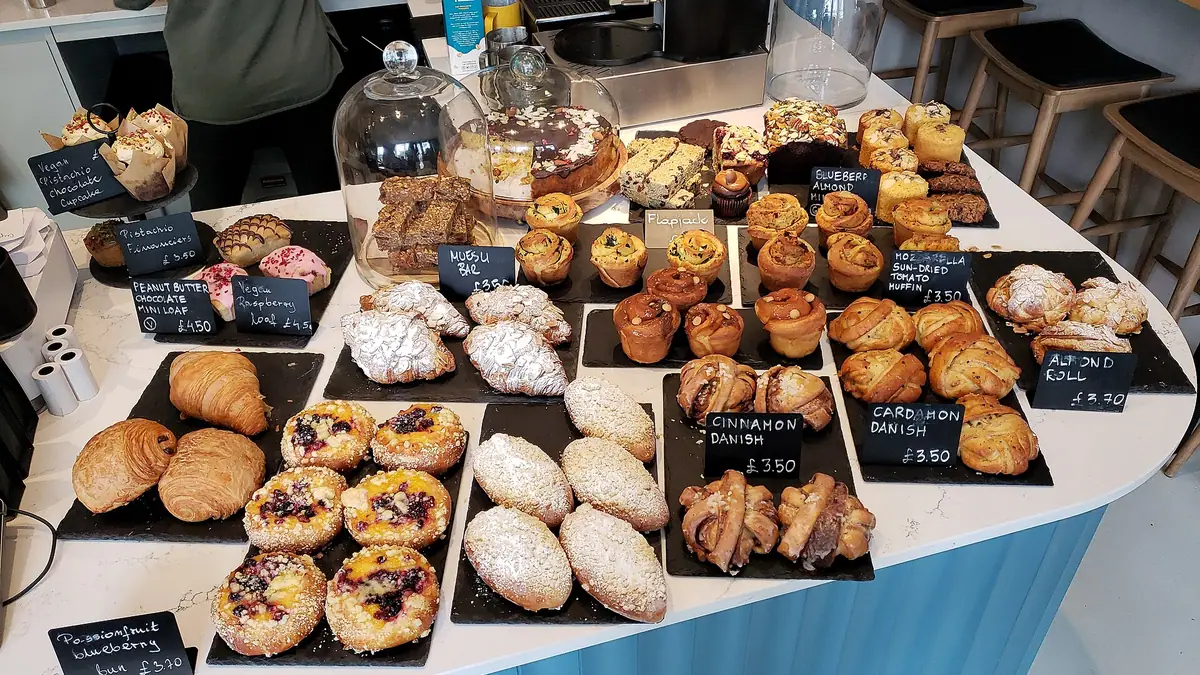 Galloways – bakery in Ashton-in-Makerfield town centre